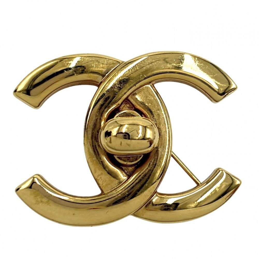 Chanel Cc Logo Turnlock Brooch Metal #343268C11B